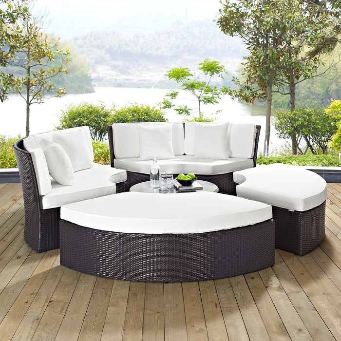 Convene Circular Outdoor Patio Daybed Set