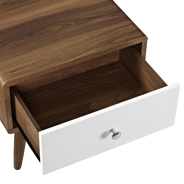 Transmit Nightstand