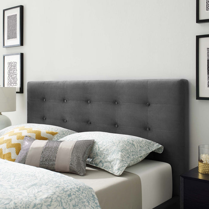 McKenzie Biscuit Tufted Upholstered Fabric Platform Bed