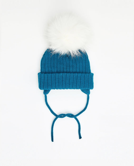 Bonnet en tricot turquoise