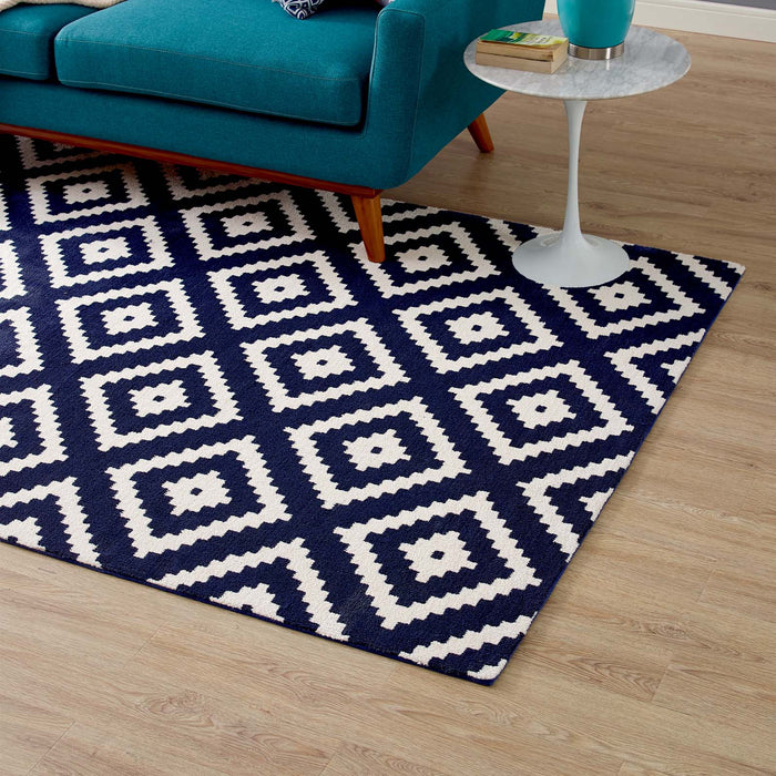 Alika Abstract Diamond Trellis Area Rug