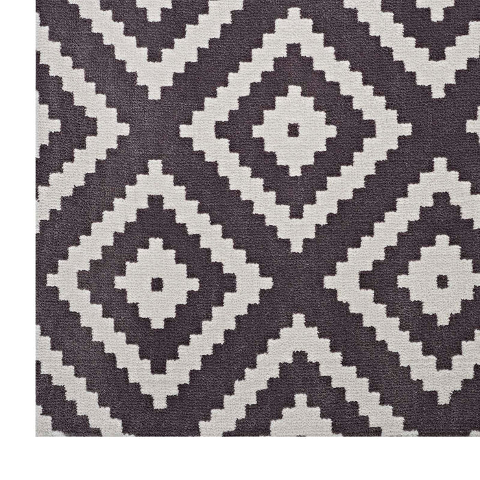 Alika Abstract Diamond Trellis Area Rug