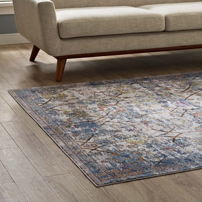 Minu Distressed Floral Lattice Area Rug