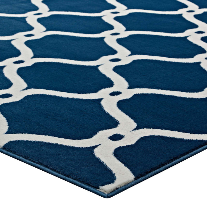 Beltara Chain Link Transitional Trellis Area Rug