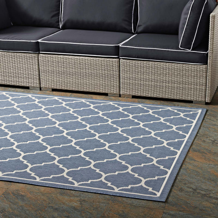 Avena Moroccan Quatrefoil Trellis Indoor and Outdoor Area Rug