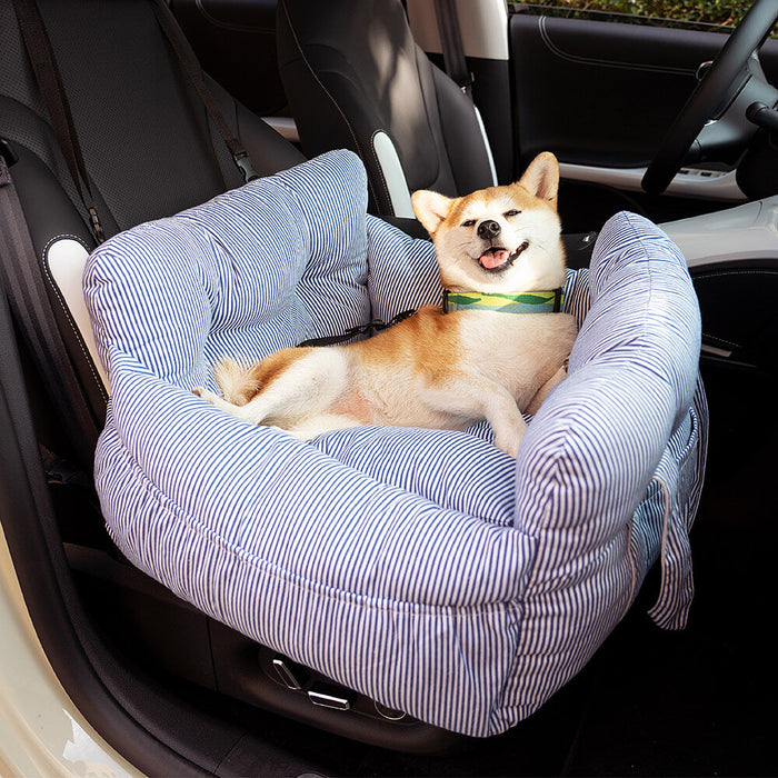 Cozy Dog Nest, Car Travel