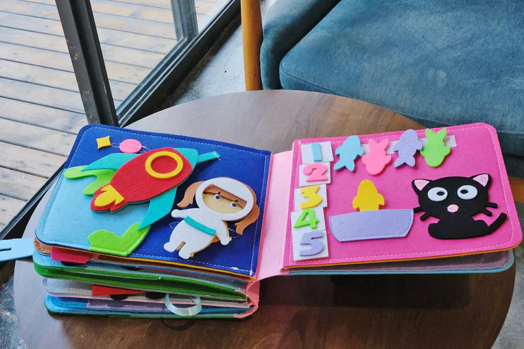 Exploratory Storytelling Kit, Interactive Felt Narratives